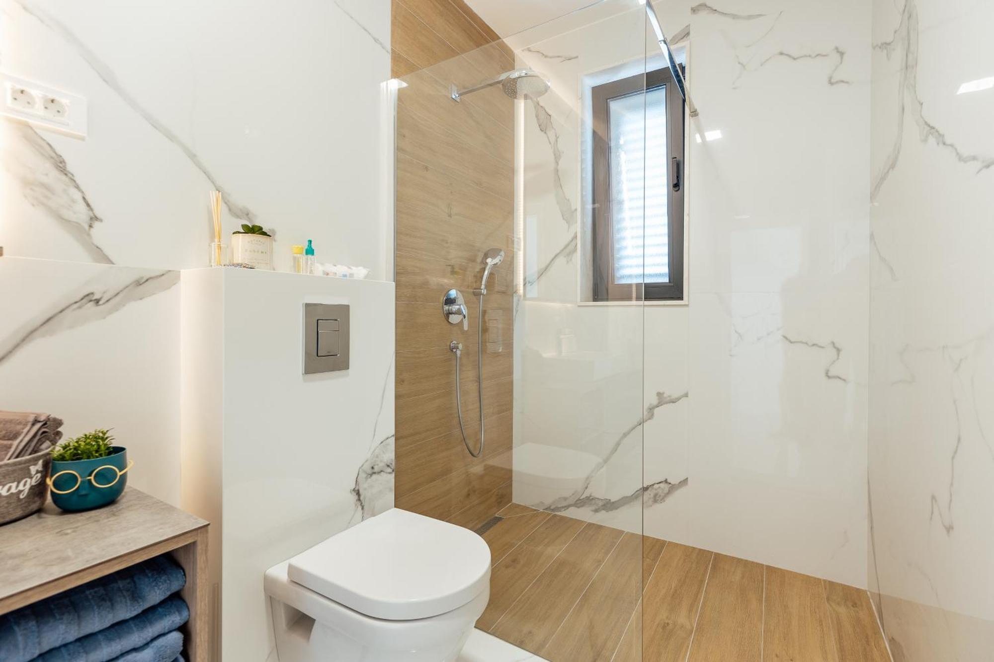 Savina Beachfront Oasis Herceg Novi Exterior foto